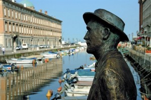 Profile of the James Joyce statue - Trieste